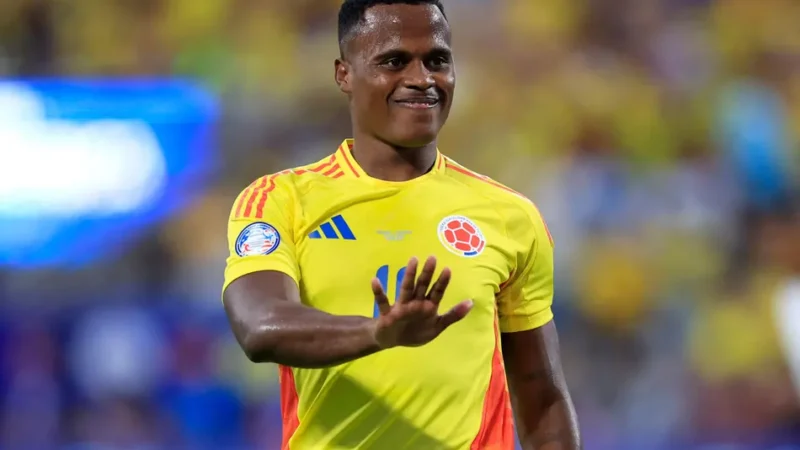 Colômbia anuncia convocados com 4 jogadores do futebol brasileiro