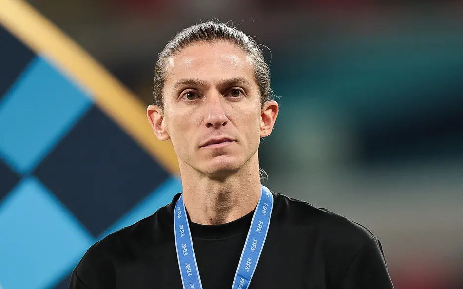 Filipe Luís pode estar próximo de assumir clube europeu