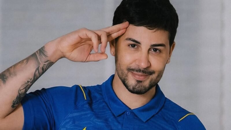 Carlinhos Maia protagoniza campanha do Chelsea