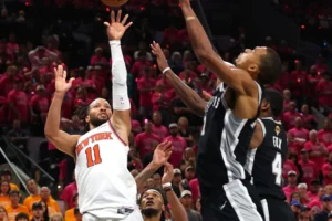 Knicks protagonizam virada histórica e vencem jogo 4