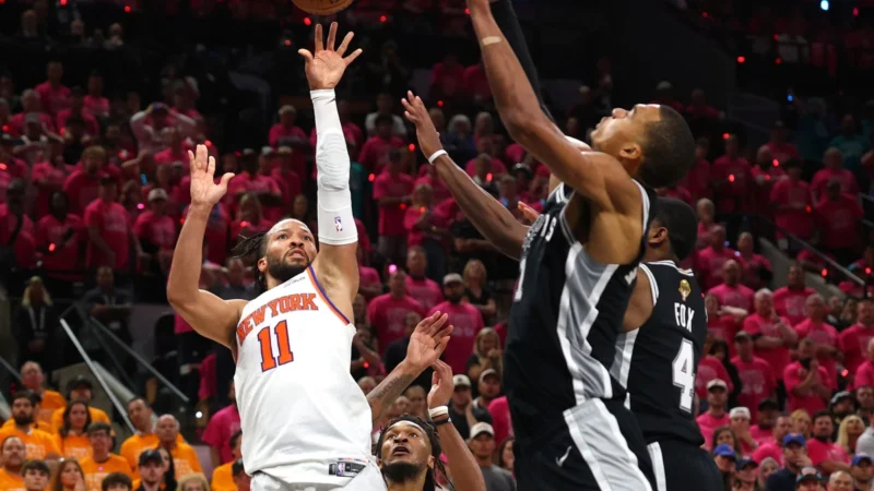 Knicks protagonizam virada histórica e vencem jogo 4