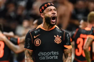 Memphis Depay decide processar o Corinthians e cobrança pode chegar a R$ 180 milhões