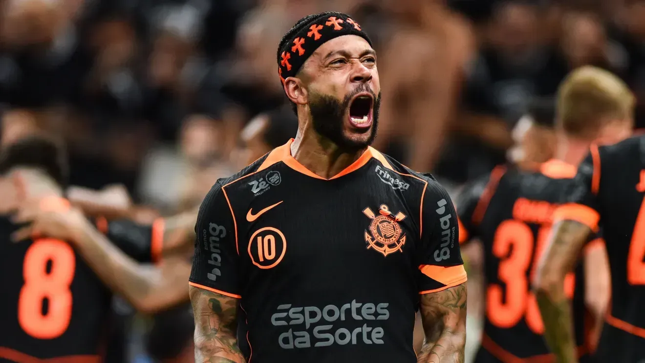 Memphis Depay decide processar o Corinthians e cobrança pode chegar a R$ 180 milhões